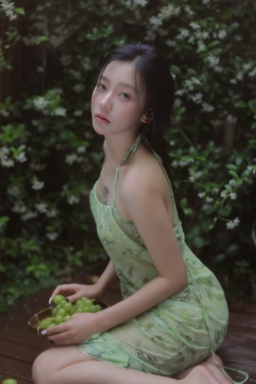 [YITUYU]艺图语 2025.06.17 夏日青提 duo朵 [28P-378MB]