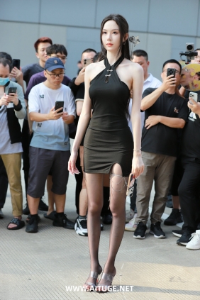 精选街拍视频 No.10739 黑丝弯弯弯 [137P-1.09GB]