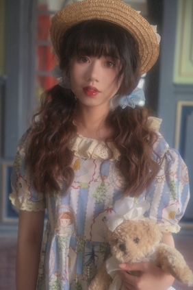 [YITUYU]艺图语 2025.05.26 古堡娃娃 祝勺子 [36P-391MB]