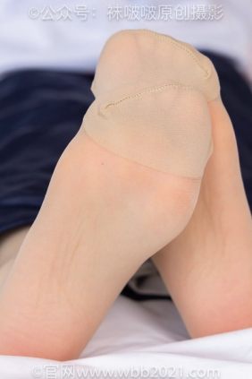 BoBoSocks袜啵啵 No.458 甜甜圈-板鞋、白棉袜、肉丝、校服裤里丝 [150P1V-7.35GB]