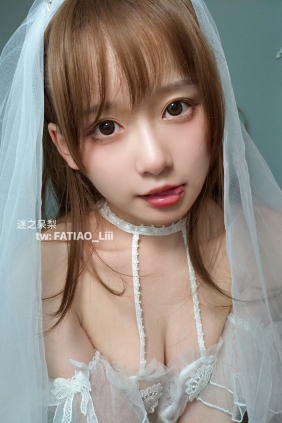 迷之呆梨(发条少女) - 新婚初夜 [70P3V-1.02GB]