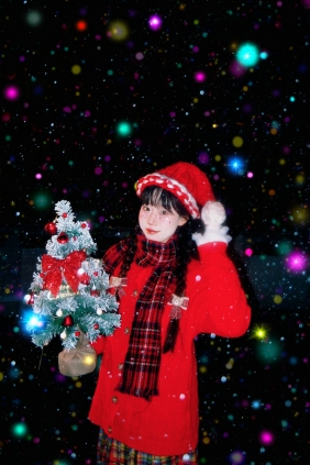 [YITUYU]艺图语 2025.12.12 彩色的雪 微雨yun [17P-84MB]