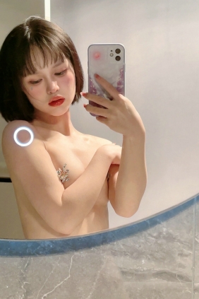 美少女晕崽 - 皇帝的新衣 [38P-21MB]