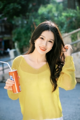 [YITUYU]艺图语 2025.11.07 芬达的自我修养 [10P-149MB]