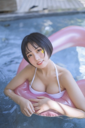 次元少女念雪ww - 白色泳衣 [30P-269MB]