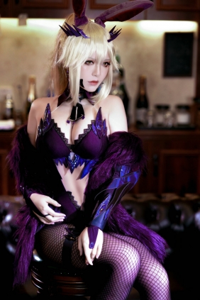 半半子 - LancerAlter Bunny [40P-63MB]