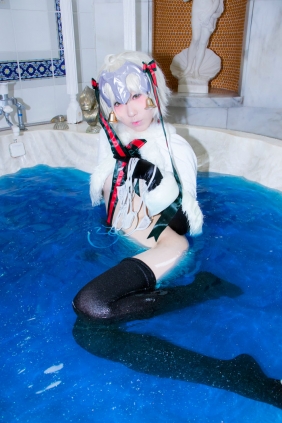 (Cosplay) [coli厨 (水無月みり)] もう！子ども扱いしないでくださいトナカイさん...