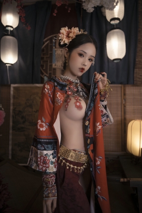 钛合金大粑粑 - 满清服饰 [60P2V-1.51GB]