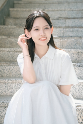 [YITUYU]艺图语 2025.10.26 青春是一场有去无回的旅程 小杨和哈哈哈 [28P-579MB]