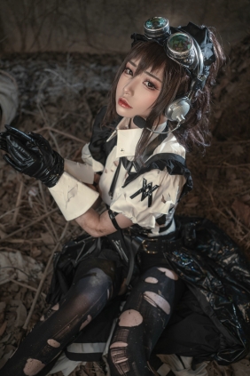 爆机少女喵小吉 - 战斗女仆 [40P3V-3.50GB]